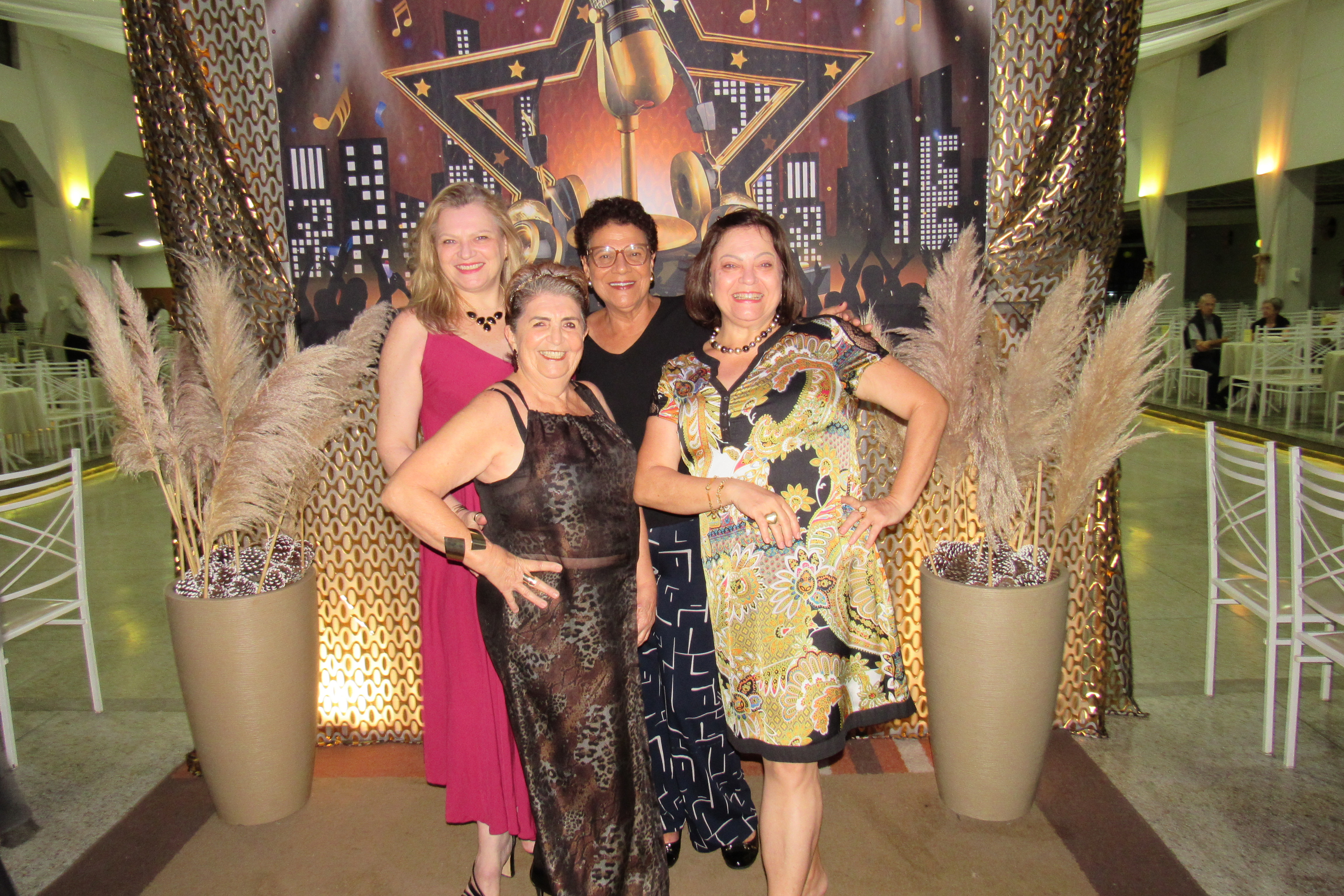 18/04/2026 Baile com a Banda Philadelfia