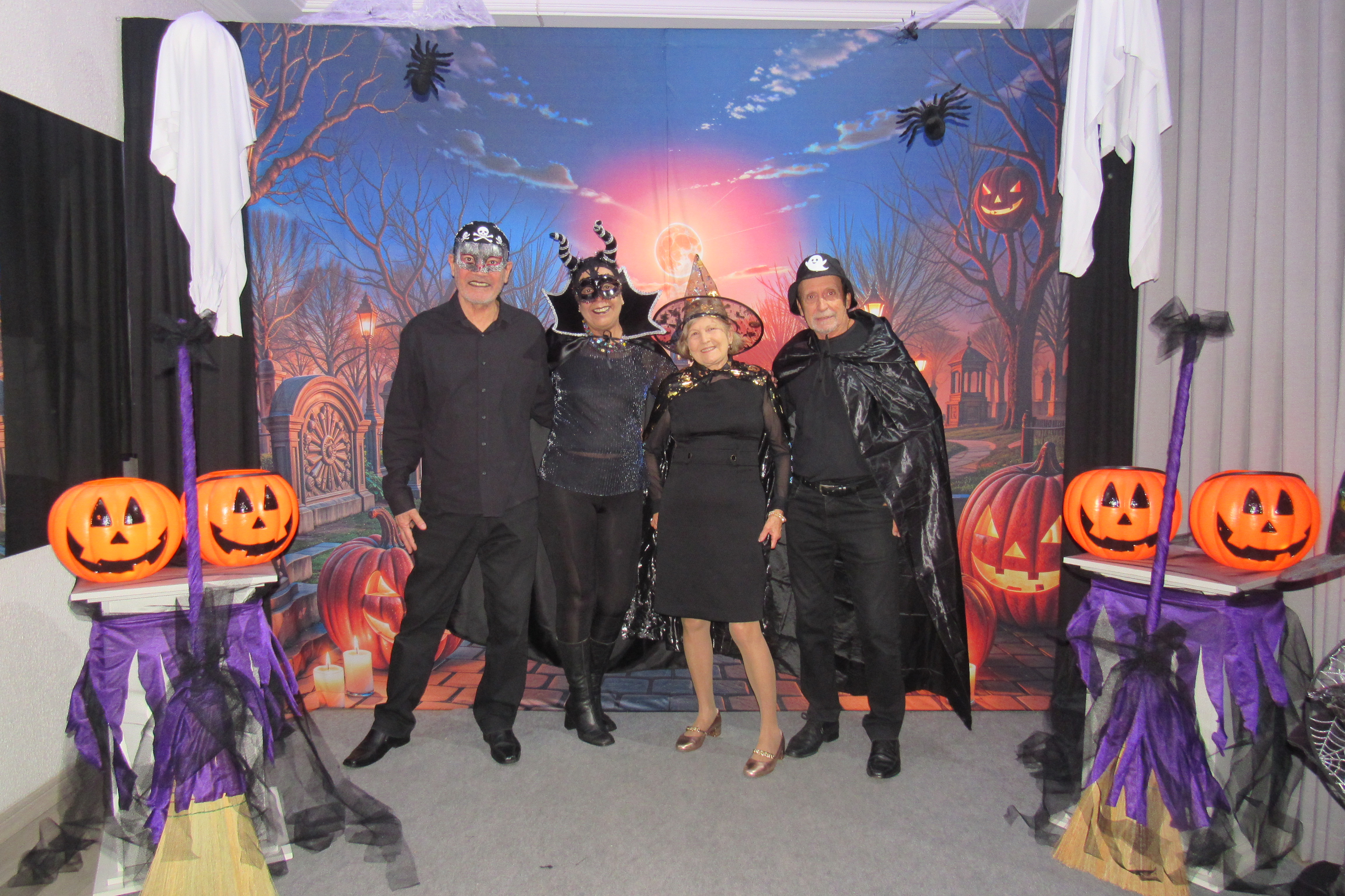 17/10/2026 Baile de Halloween com a Banda Imagem